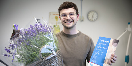 Jasper Veen wint de H&W-Casuïstiekprijs 2025 met het artikel over epifysiolyse van de heupkop bij kinderen. Foto: Margot Scheerder