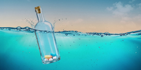 Disulfiram veroorzaakt klachten als hoofdpijn, misselijkheid en braken bij alcoholgebruik. Deze werking kan bijdragen aan abstinentie. Foto: Shutterstock.