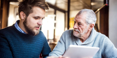 Samen beslissen over digitale, hybride of fysieke zorg. Foto: Getty images/Unsplash