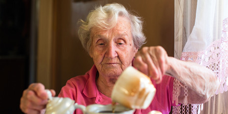 Ongeveer 60 tot 70% van de 60-plussers heeft een verhoogde bloeddruk. Foto: Shutterstock