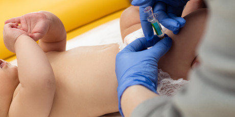 Nu de vaccinatiegraad gedaald is tot onder de 90%, zijn meer uitbraken van mazelen te verwachten. Foto: Shutterstock