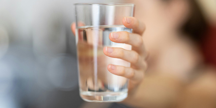 Drinkadvies blijft de belangrijkste maatregel bij urinesteenlijden. Foto: Unsplash.